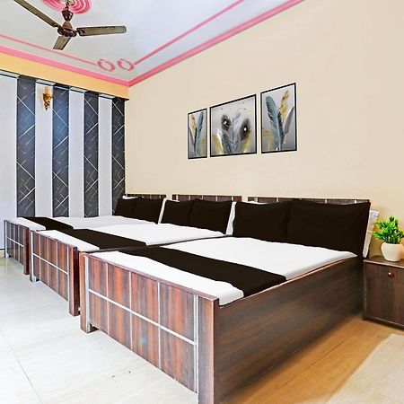 Hotel O Arvi Guest House Варанасі Екстер'єр фото